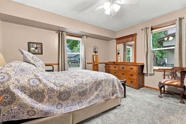 7258 Yorkshire Drive, Hudsonville, MI 49426