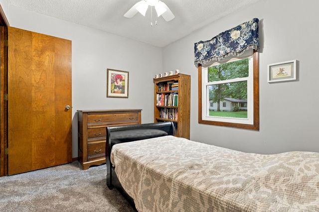 7258 Yorkshire Drive, Hudsonville, MI 49426