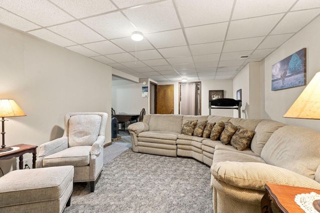 7258 Yorkshire Drive, Hudsonville, MI 49426