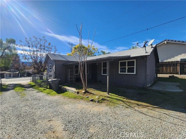 305 W Heald, Lake Elsinore, CA 92530