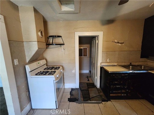 305 W Heald, Lake Elsinore, CA 92530