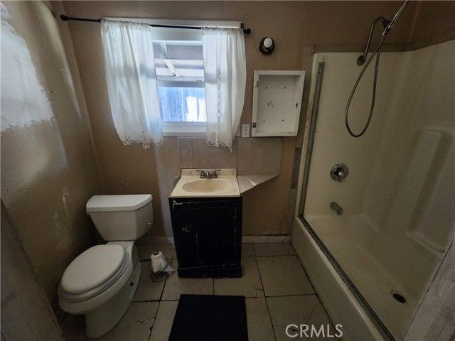 305 W Heald, Lake Elsinore, CA 92530