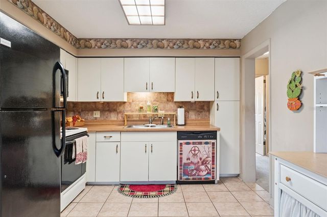 17561 COUNTY ROAD 455, Montverde, FL 34756