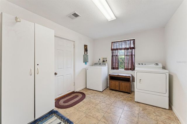17561 COUNTY ROAD 455, Montverde, FL 34756