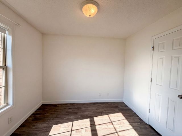 3394 Endsworth Dr, Clarksville, TN 37042