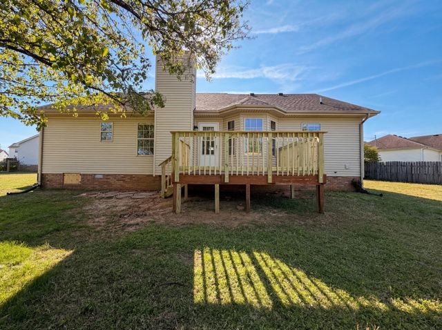 3394 Endsworth Dr, Clarksville, TN 37042