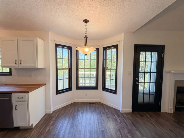 3394 Endsworth Dr, Clarksville, TN 37042