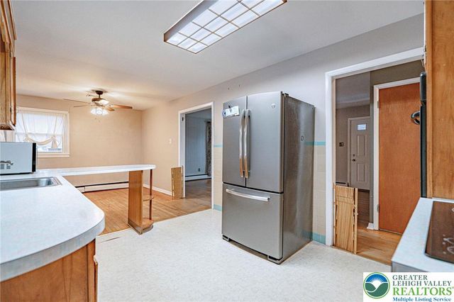 562 Fairview Street, Emmaus Boro, PA 18049