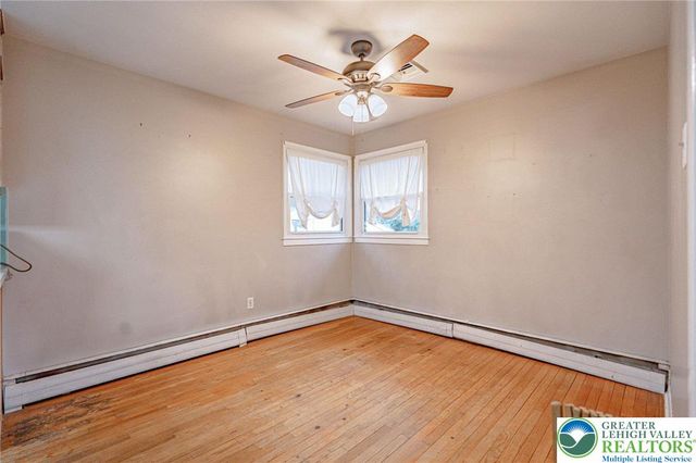 562 Fairview Street, Emmaus Boro, PA 18049