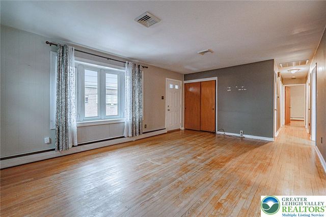 562 Fairview Street, Emmaus Boro, PA 18049