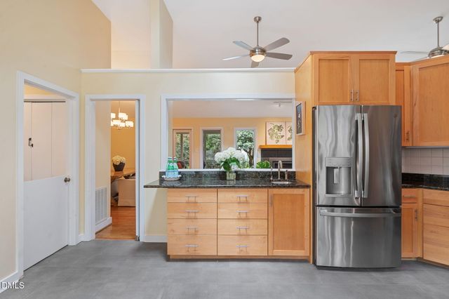 14 Timberlyne Road, Chapel Hill, NC 27514