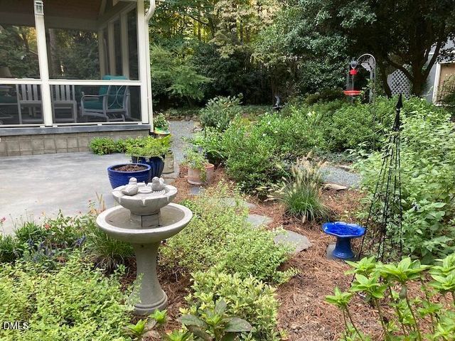 14 Timberlyne Road, Chapel Hill, NC 27514