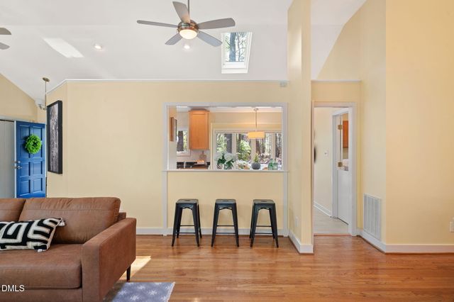 14 Timberlyne Road, Chapel Hill, NC 27514