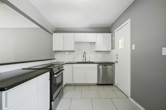 2108 Harrison Avenue, Fort Worth, TX 76110