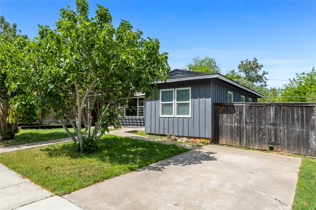 2108 Harrison Avenue, Fort Worth, TX 76110