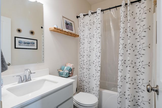 11442 W 124th Place, Cedar Lake, IN 46303