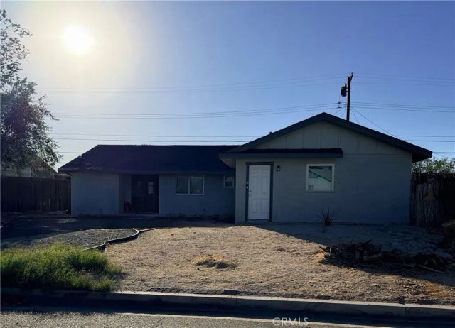 45517 Sancroft, Lancaster, CA 93535