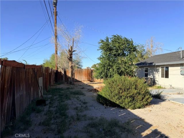 45517 Sancroft, Lancaster, CA 93535
