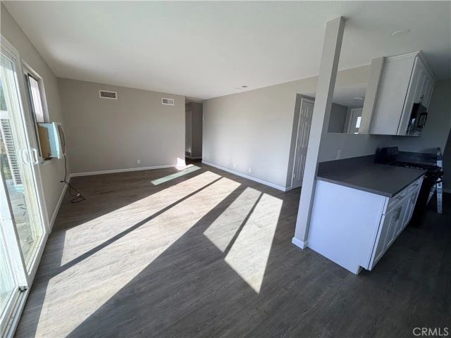 45517 Sancroft, Lancaster, CA 93535