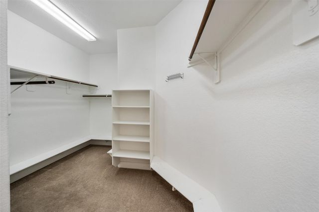 184 W Heritage Mill Circle, Tomball, TX 77375