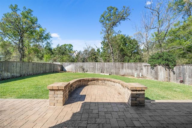 184 W Heritage Mill Circle, Tomball, TX 77375