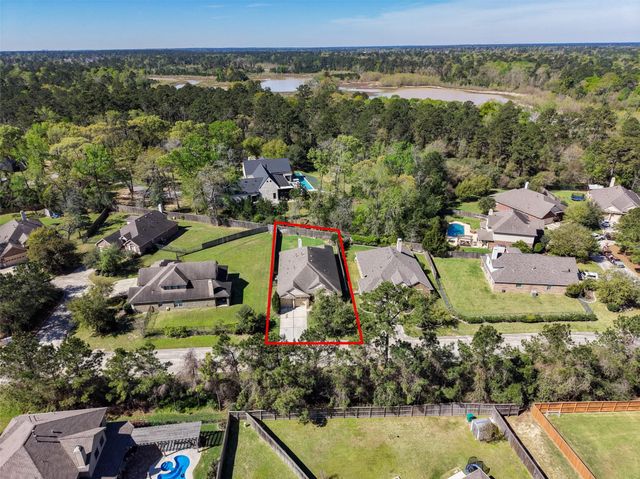 184 W Heritage Mill Circle, Tomball, TX 77375