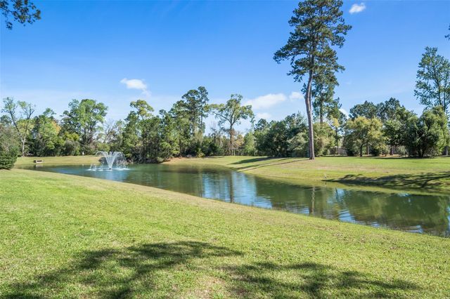 184 W Heritage Mill Circle, Tomball, TX 77375