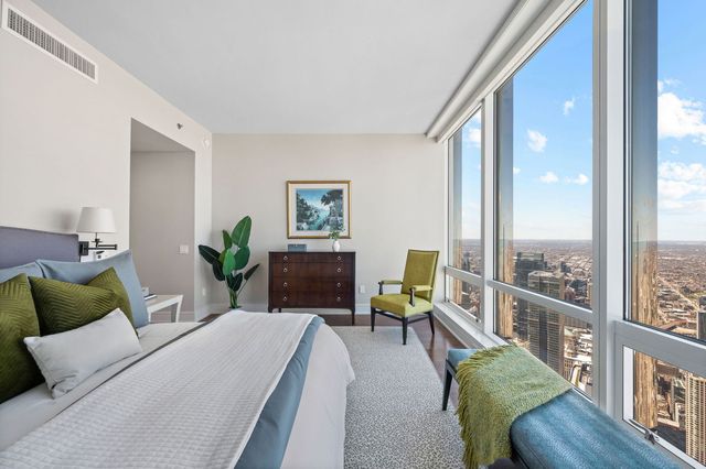 401 N Wabash Avenue 79B, Chicago, IL 60611