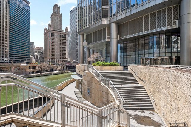 401 N Wabash Avenue 79B, Chicago, IL 60611