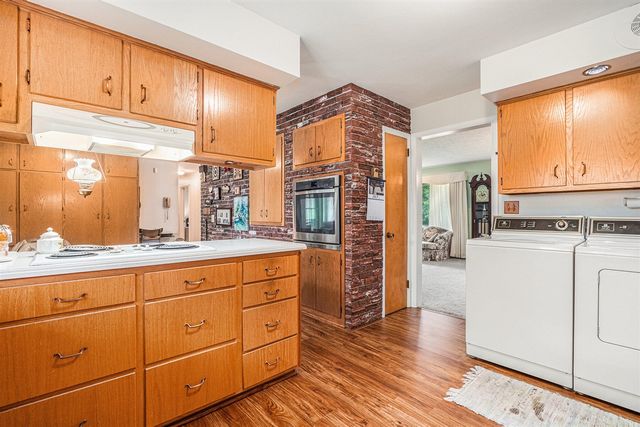 7349 E Main Street, Eau Claire, MI 49111