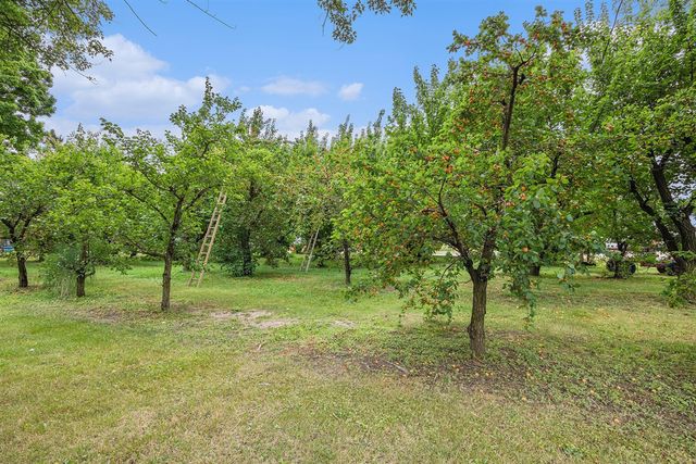 7349 E Main Street, Eau Claire, MI 49111