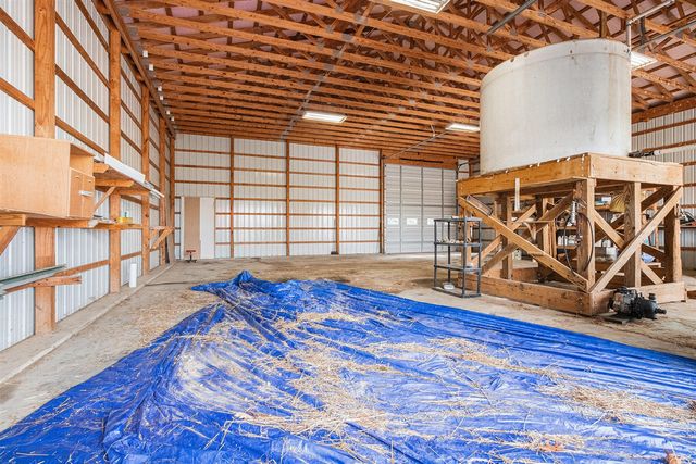 7349 E Main Street, Eau Claire, MI 49111