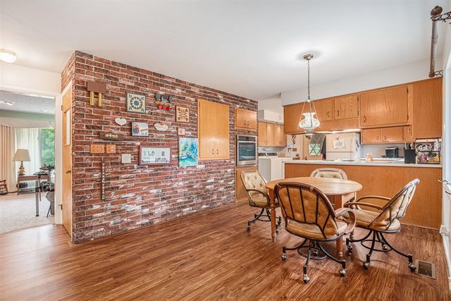 7349 E Main Street, Eau Claire, MI 49111