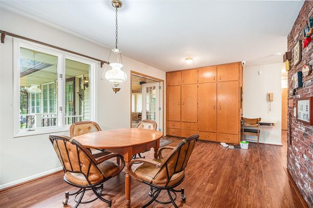 7349 E Main Street, Eau Claire, MI 49111