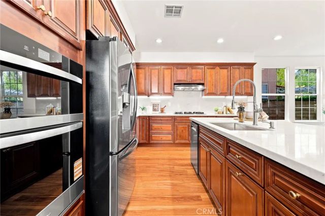 26861 Chaucer Place, Stevenson Ranch, CA 91381