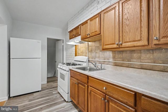1233 DELBERT AVE, Baltimore, MD 21222