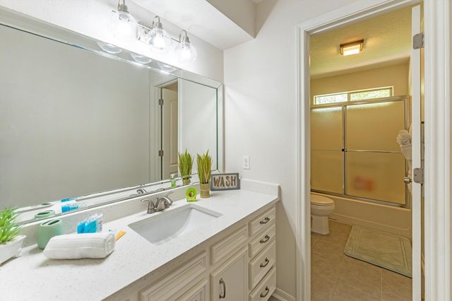 169 April Wind Court, Montgomery, TX 77356