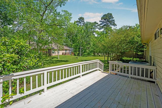 169 April Wind Court, Montgomery, TX 77356
