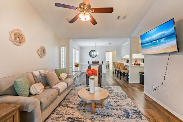 169 April Wind Court, Montgomery, TX 77356