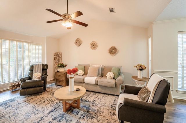 169 April Wind Court, Montgomery, TX 77356
