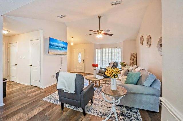 169 April Wind Court, Montgomery, TX 77356