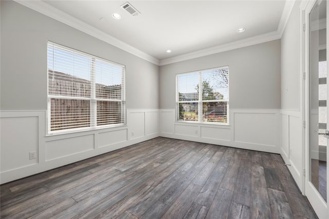 5006 Mayfair Street, Bellaire, TX 77401