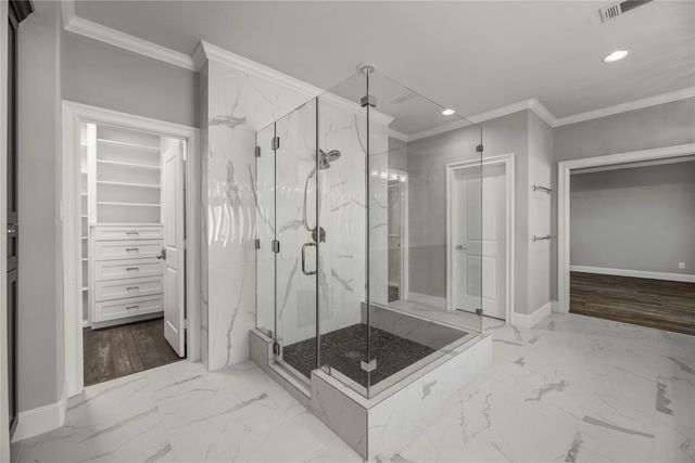 5006 Mayfair Street, Bellaire, TX 77401