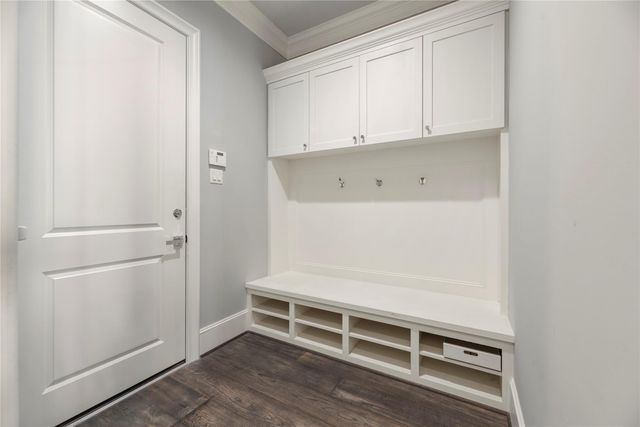 5006 Mayfair Street, Bellaire, TX 77401