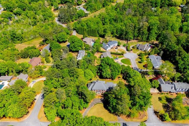 203 S Ole Hickory Trail S, Carrollton, GA 30117