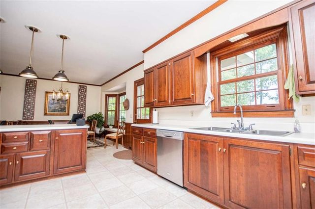 203 S Ole Hickory Trail S, Carrollton, GA 30117