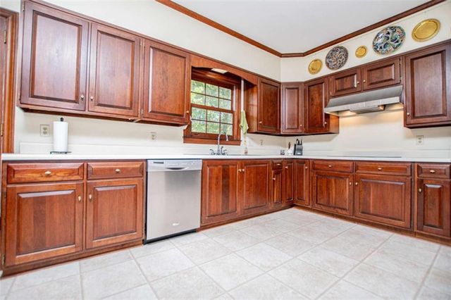 203 S Ole Hickory Trail S, Carrollton, GA 30117