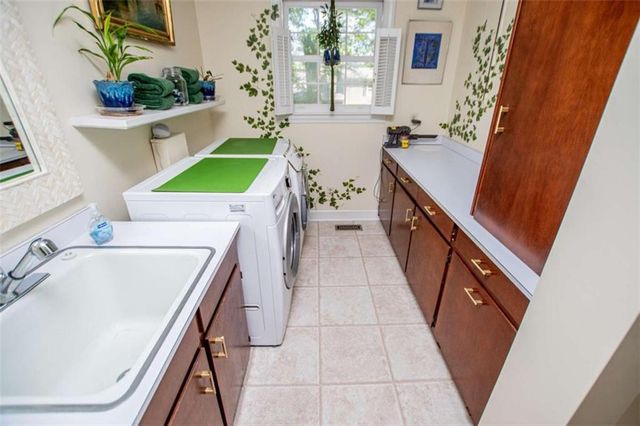 203 S Ole Hickory Trail S, Carrollton, GA 30117