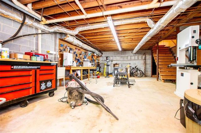 203 S Ole Hickory Trail S, Carrollton, GA 30117