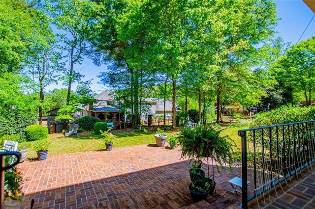 203 S Ole Hickory Trail S, Carrollton, GA 30117